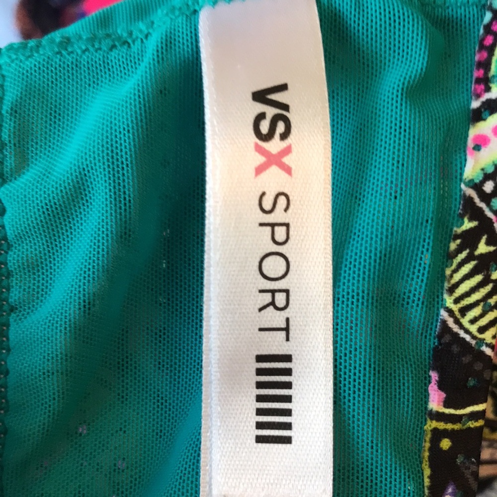 Victoria’s Secret Sport Bra - Picture 6 of 8